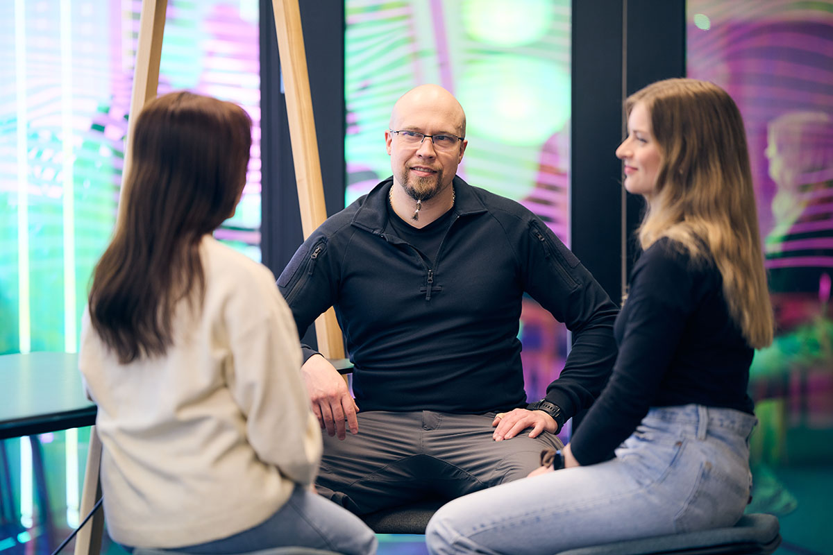 Viisi trendiä, jotka muokkaavat julkisen sektorin työelämää 2026